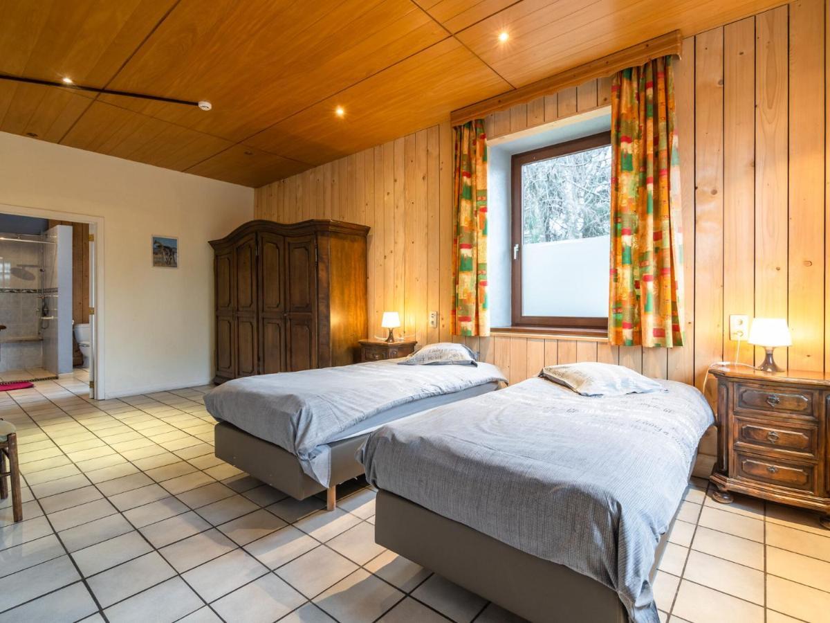 Modern Holiday Home In Sourbrodt With Private Pool Waimes Dış mekan fotoğraf