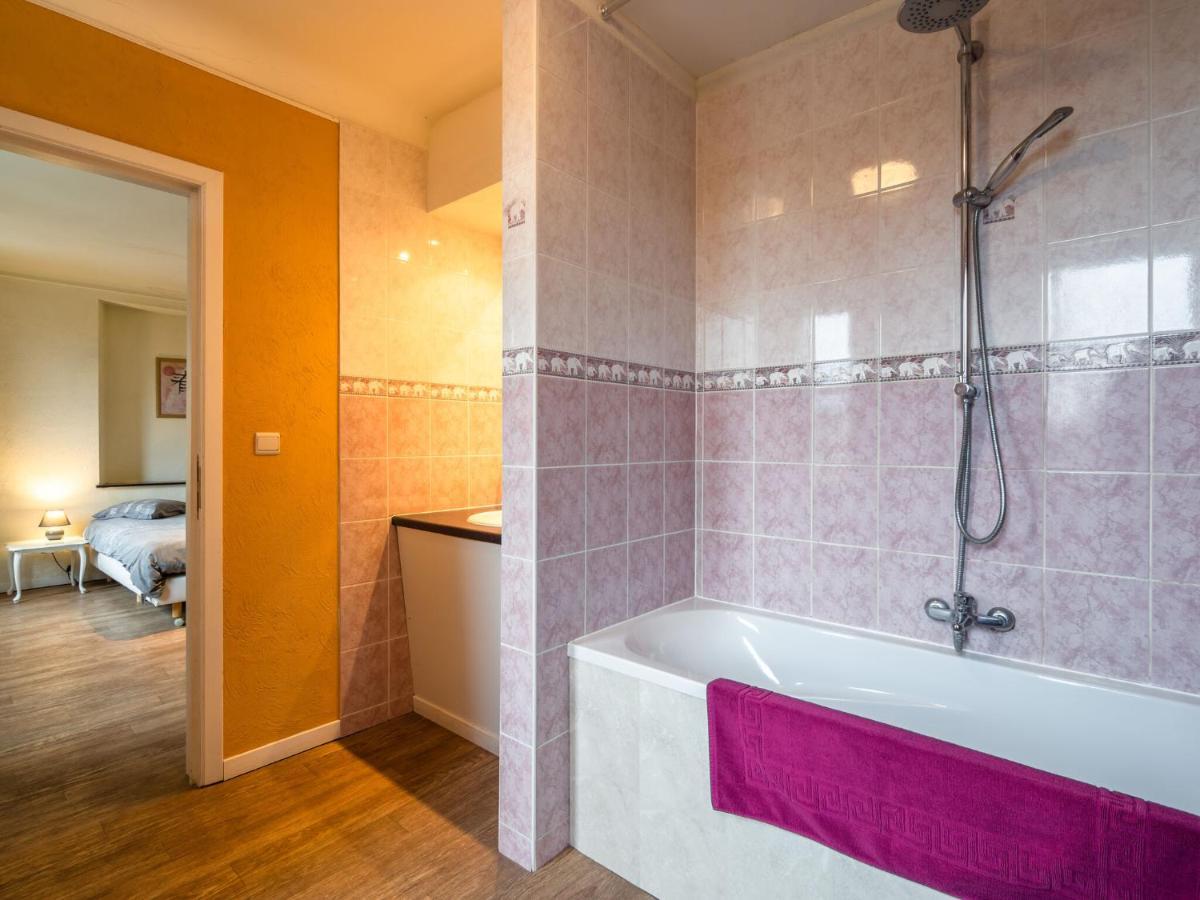 Modern Holiday Home In Sourbrodt With Private Pool Waimes Dış mekan fotoğraf